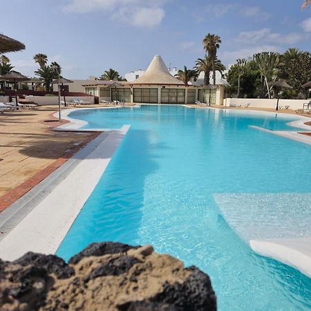 קוסטה טגוויסה Bungalow Goa Pool View, Playa Roca Residence Sea Front Access - Free Ac - Wifi מראה חיצוני תמונה