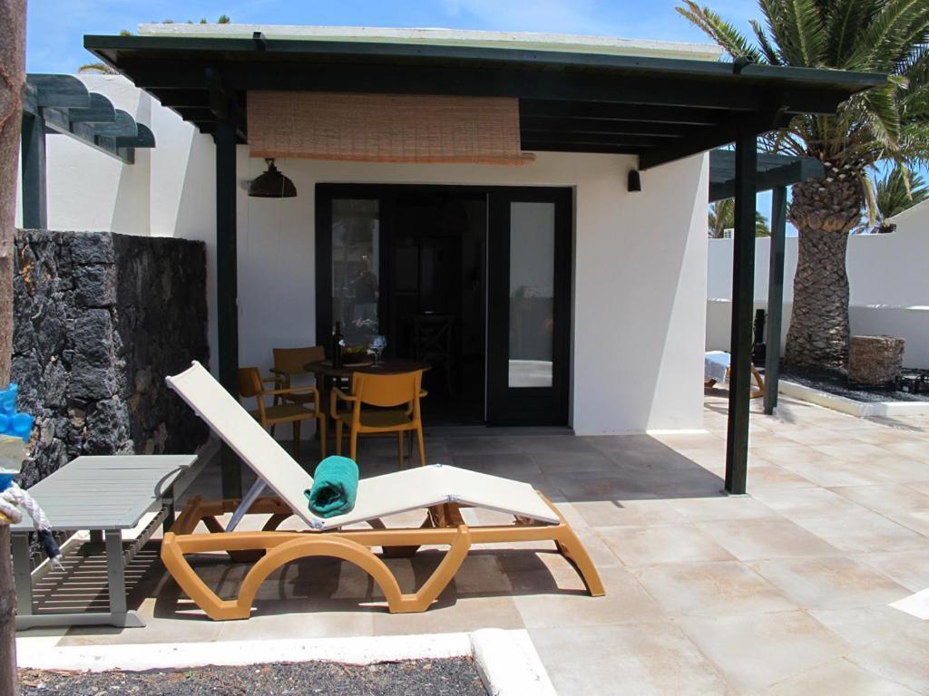 קוסטה טגוויסה Bungalow Goa Pool View, Playa Roca Residence Sea Front Access - Free Ac - Wifi מראה חיצוני תמונה