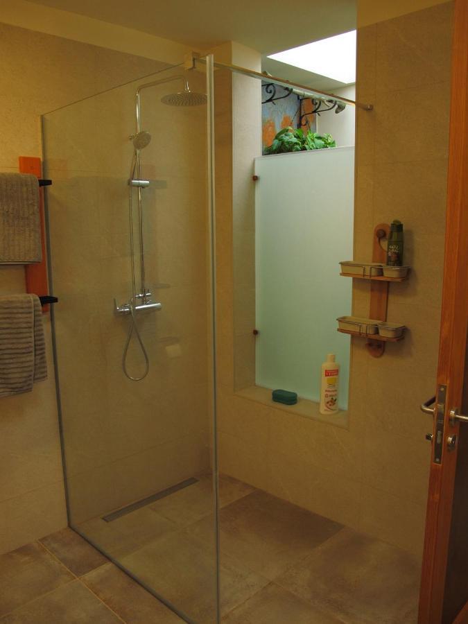 קוסטה טגוויסה Bungalow Goa Pool View, Playa Roca Residence Sea Front Access - Free Ac - Wifi מראה חיצוני תמונה